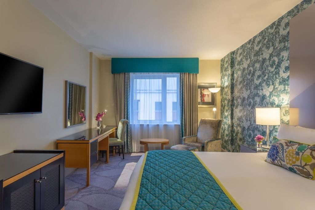 Отель Crowne Plaza Dublin Airport Сантри-56